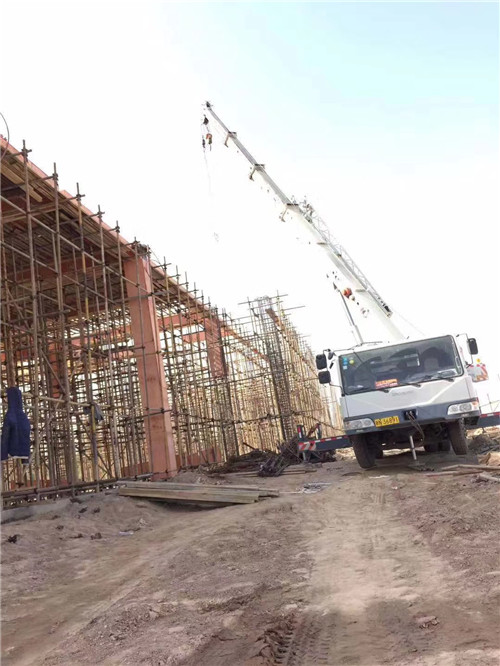 峡江县吊车作业的安全注意事项有哪些？