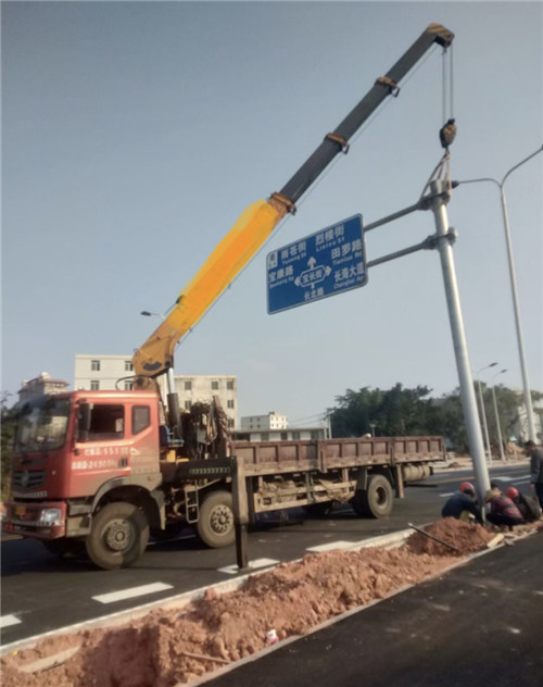 峡江县设备吊装租赁吊车要用多大吊车